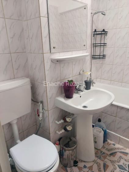 Ofer spre inchiriere ap 3 camere, vizavi de Plaza Romania, STB in fata blocului - 4