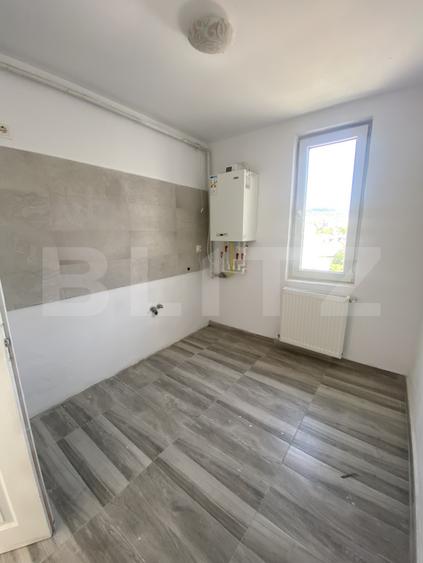 Apartament de vânzare, 2 camere, etaj intermediar, zona Decebal