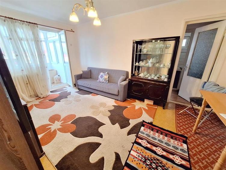 Apartament 2 camere, mobilat si utilat, zona Narcisa