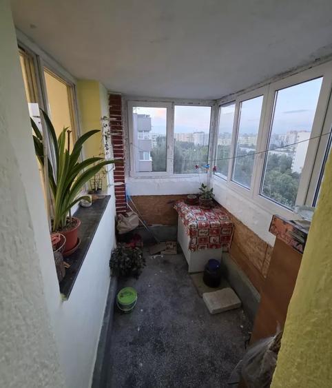 Titan - 2 camere - De renovat - Oportunitate - Investiție - Metrou