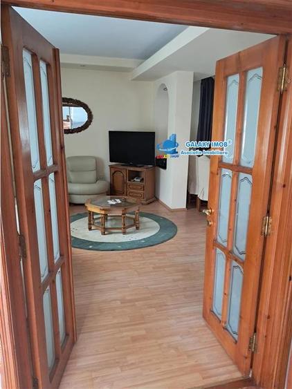 De vanzare vila D+P+E +pod in Trivale