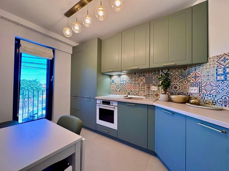 Apartament de închiriat premium cu 3 camere, zona STADION