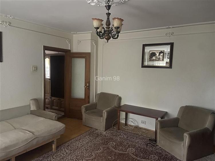 Apartament 3 camere , zona supermarket Lidl (fosta Autogara)et 1 din 3 , 81 mp , - 3