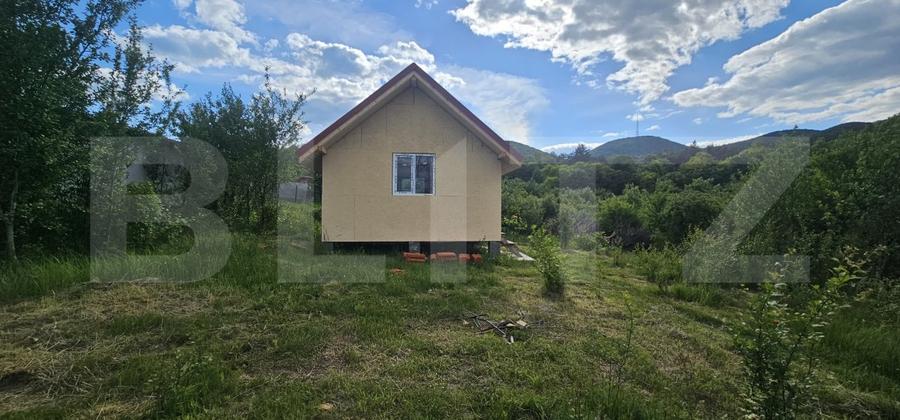 Teren cu priveliște panoramică, de vanzare, 1281 mp, zona Caprioara