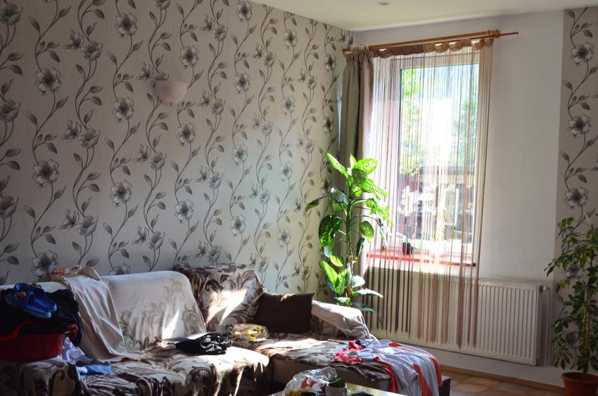 Azuga-Apartament cu trei camere la parter