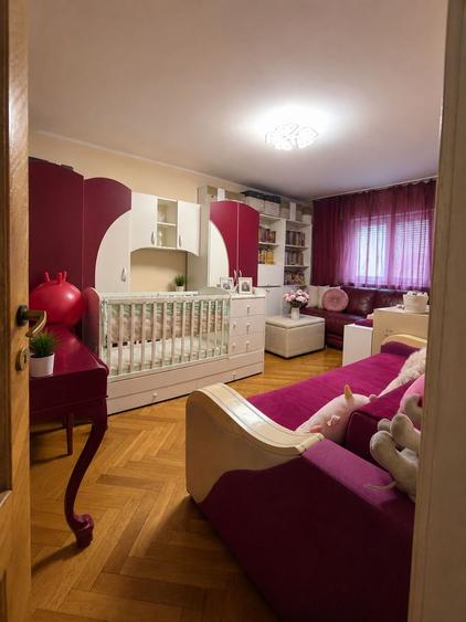 Apartament 3 camere, decomandat, Zona Dacia