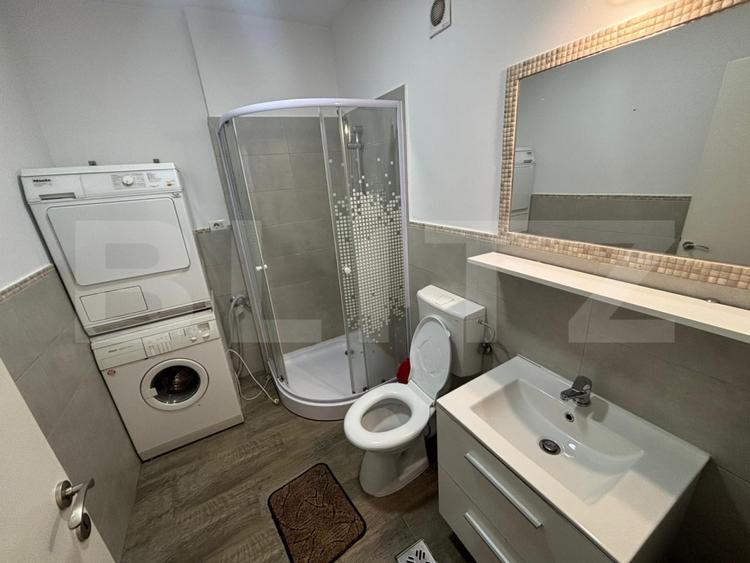 Apartament cu 3 camere, 47 mp, parcare subterana, zona Vivo