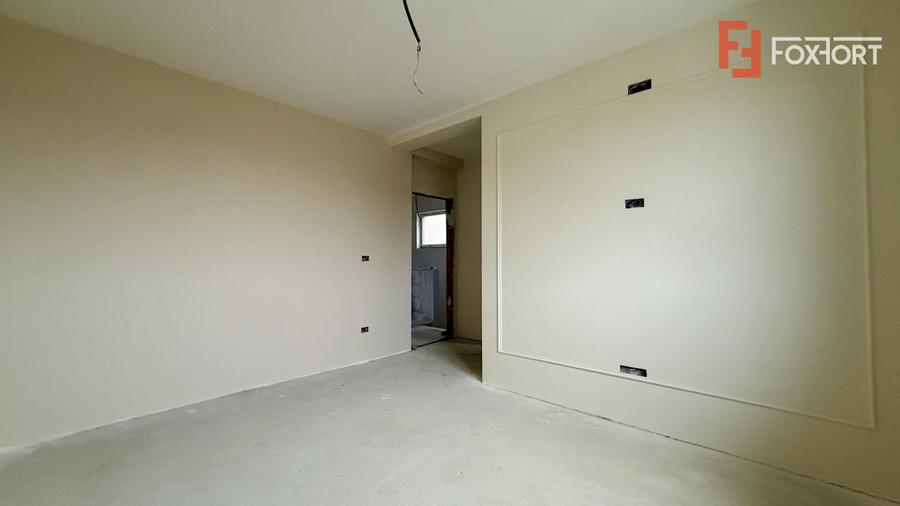 COMISION 0% Duplex individual, 5 camere si teren de 410 mp, zona Mosnita