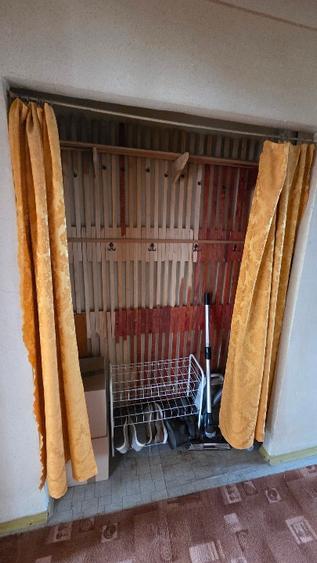 De vânzare: Apartament 3 camere (66 mp + balcon), decomandat, zona Făget
