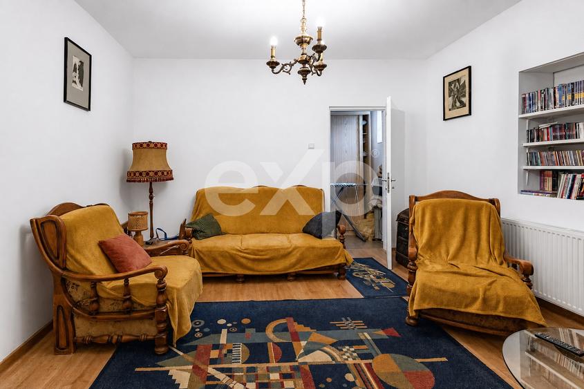 COMISION 0% Casa de vanzare in Ronat, teren 785 m
