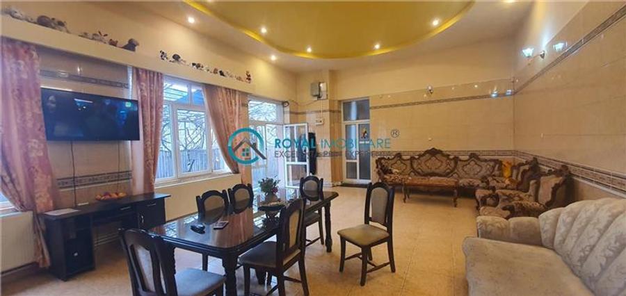 Royal Imobiliare - Vanzare casa zona Centrala