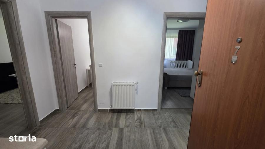 Apartament 2 camere / cartierul solar / utilat / mobilat / centrala / piscina