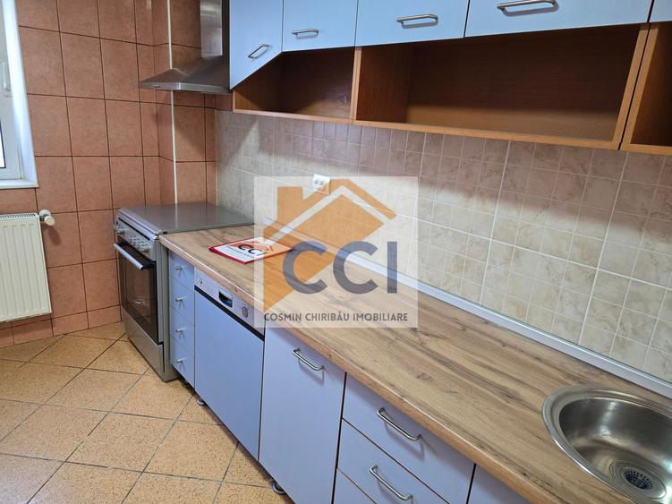 DE VÂNZARE – APARTAMENT 4 CAMERE, BISTRIȚA LAC