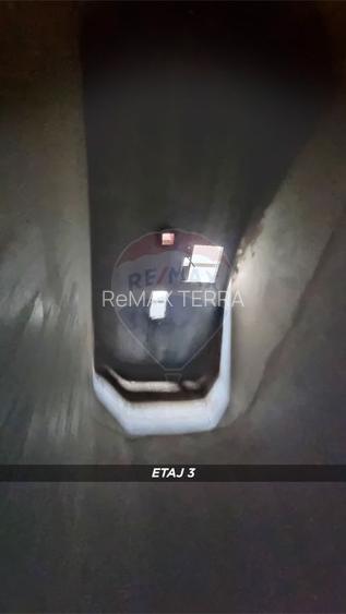 Clădire mixtă de vânzare, 1.055 MC, teren 350 mp str. Fabricii BM - 15