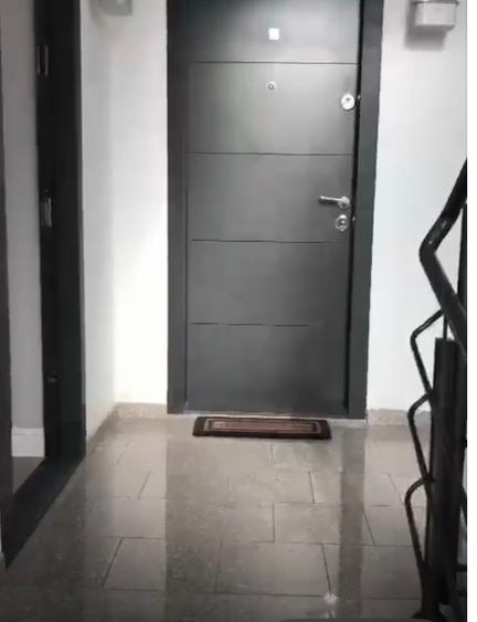 Vând apartament cu trei camere Aradului Decatlon
