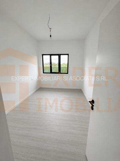 Casă de vânzare în Cumpăna, la cheie, utilități complete, deschidere la 2 străzi - 5