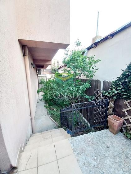 Apartament cu 2 camere // 106mp // terasa si curte // Baneasa