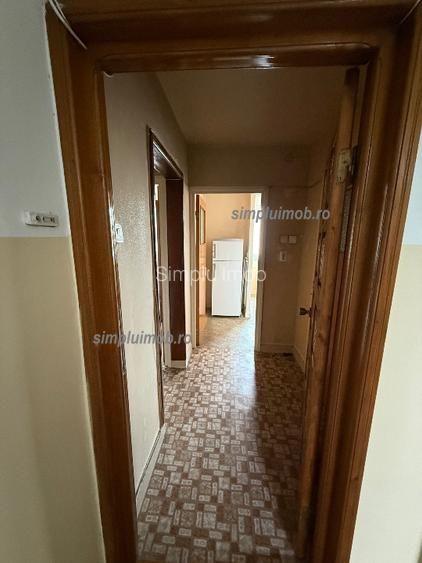 Metrou Dristor 2 Camere Decomandat etaj 1/4 - 9