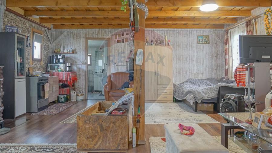 Casa de vacanta + Teren intravilan Acris | Vama Buzaului | 2551 mp