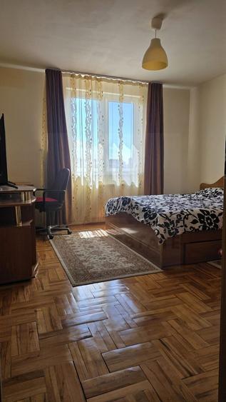 Apartament 2 camere 60 mp utili etaj 2 balcon 6 mp Zona Lazaret