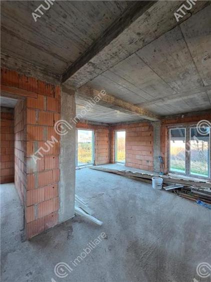 Casa cu 5 camere si gradina de 415 mp din Selimbar in Sibiu