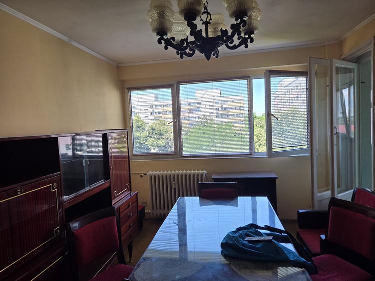Bucurestii Noi - 1 minut Metrou Parc Bazilescu - Apartament 2 camere confort 1