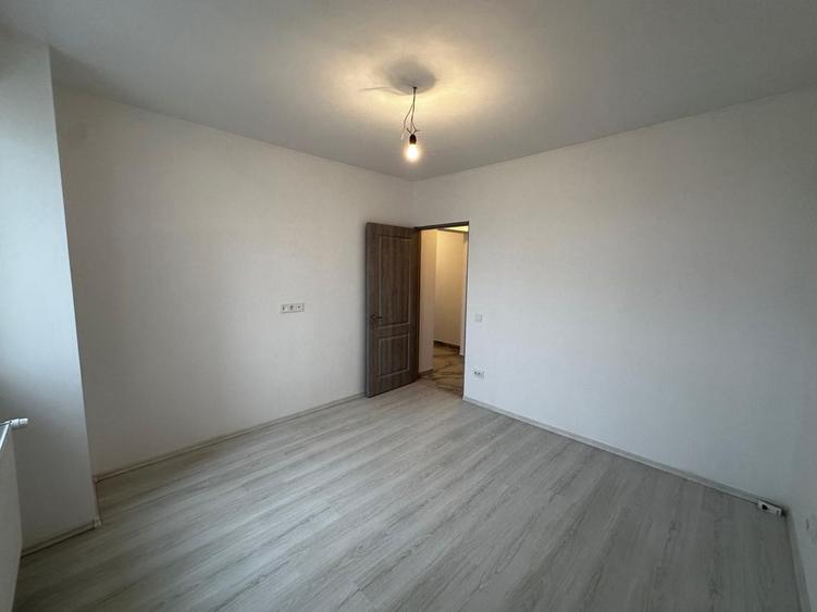 Apartament 3 camere| decomandat | Bulevardul Timisoara