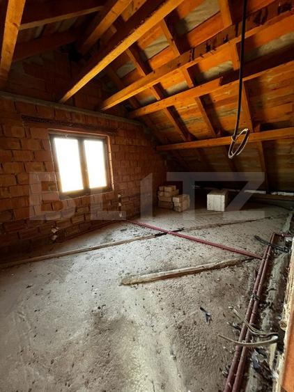 Casă semifinisată, 6 camere la 5 Km de Beclean