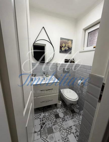 Apartament de vanzare Decomandat ,3 camere 65 mp , zona Marasti