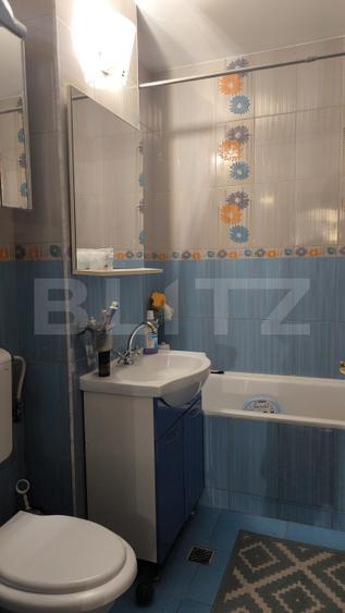 Apartament 3 camere, decomandat, 60mp. Parter inalt, zona Burdujeni, Comlemn