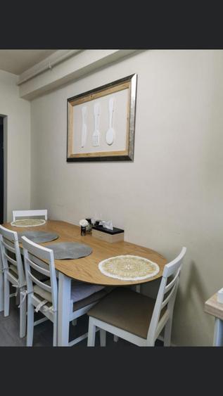 Apartament cu 2 camere decomandate,etaj intermediar si parcare inclusa