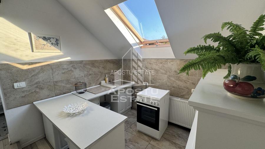 Apartament cu 3 camere la mansarda, de inchiriat, zona Balcescu - 3