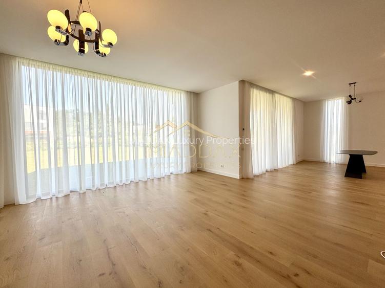 Vila Exclusivista in Mijlocul Naturii *959mp teren*/ 420mpc / Balotesti