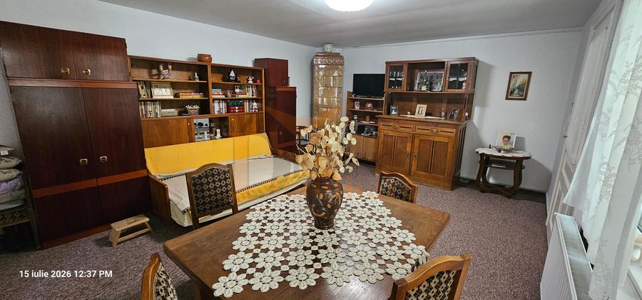 Vanzare casa cu 300 mp teren, Schei-Biserica Sfanta Treime, acces din 2 strazi