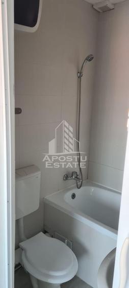 Garsoniera renovată, Soarelui AEM, 210 EUR, proprietar