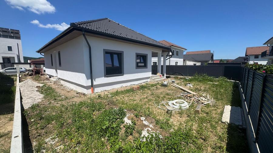 Casa noua pe PARTER cu PIVNITA in Cristian - Sibiu