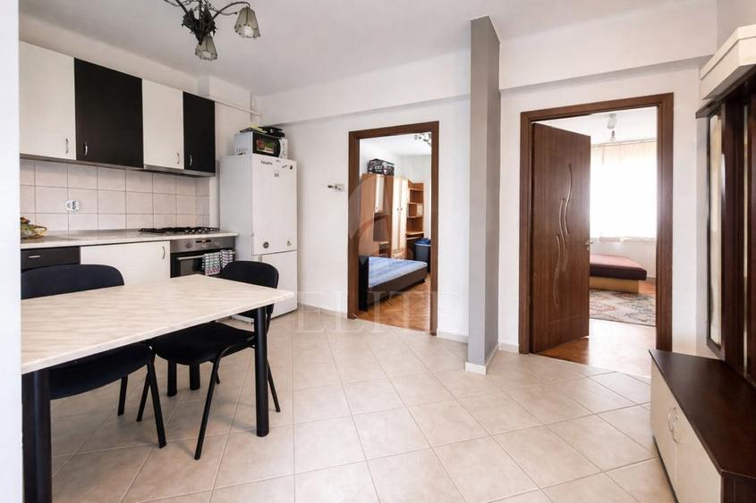 Apartament 2 camere în zona HOREA