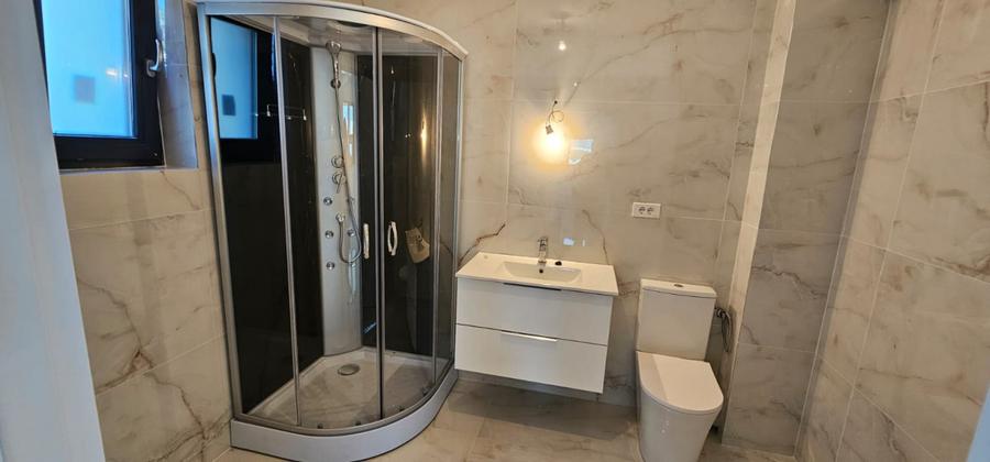 Casa individuala comuna Berceni Padurea Craiului.
