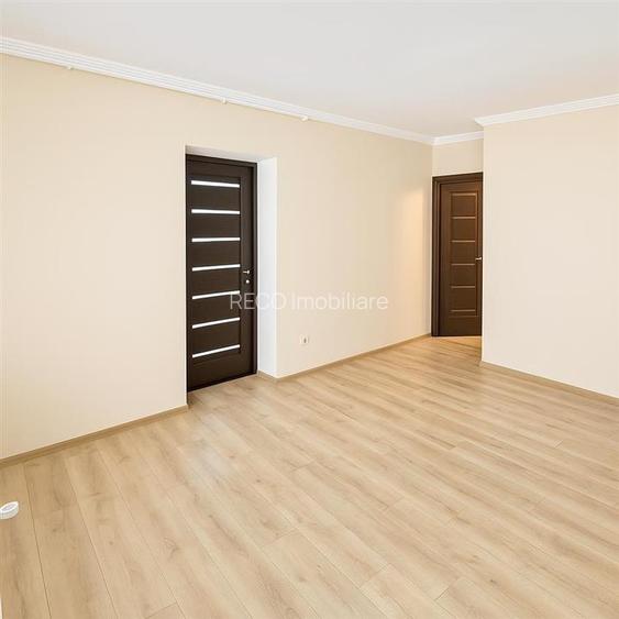 RECO Casa 5 camere, zona Santion, renovata, teren 521 mp - 5