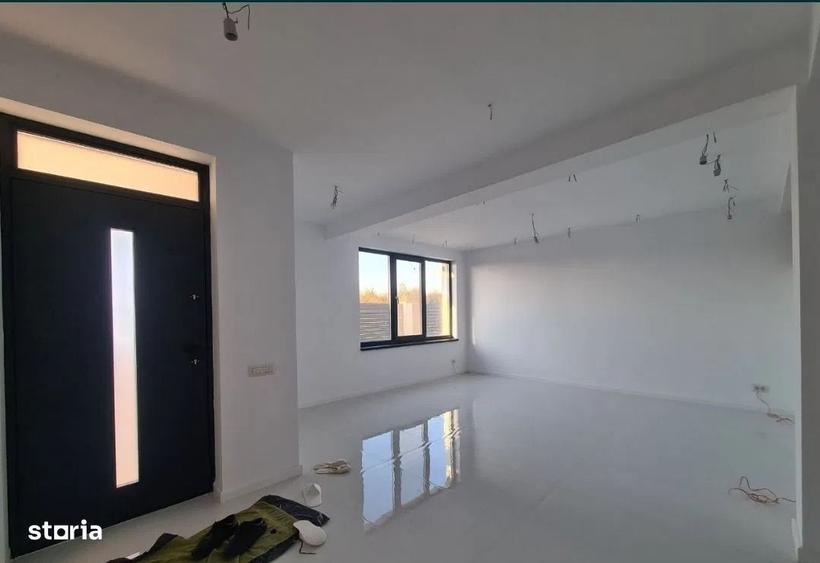 Casa individuala | 4 camere | 3 băi | 120 mp | teren 500 mp