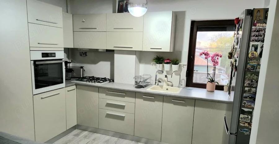 3 CAMERE DECOMANDAT | 60 MP | ET. 1 | BLOC 2016 | PARCARE ÎN PROPRIETATE | KM 4