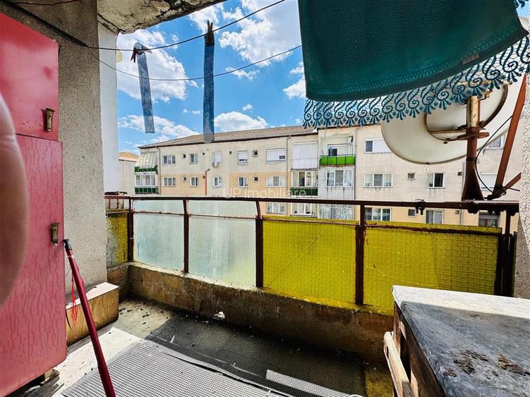 APARTAMENT 2 CAMERE | ETAJ 3 | ZONA CALEA ARADULUI | ALEEA CALINULUI - 8