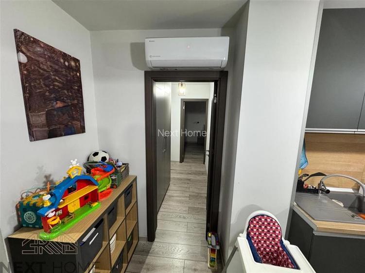 Apartament 3 camere, etaj 1,  Stefan cel Mare - 15