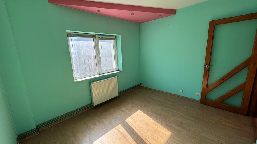 Apartament 3 camere Piata-Sud Bacău