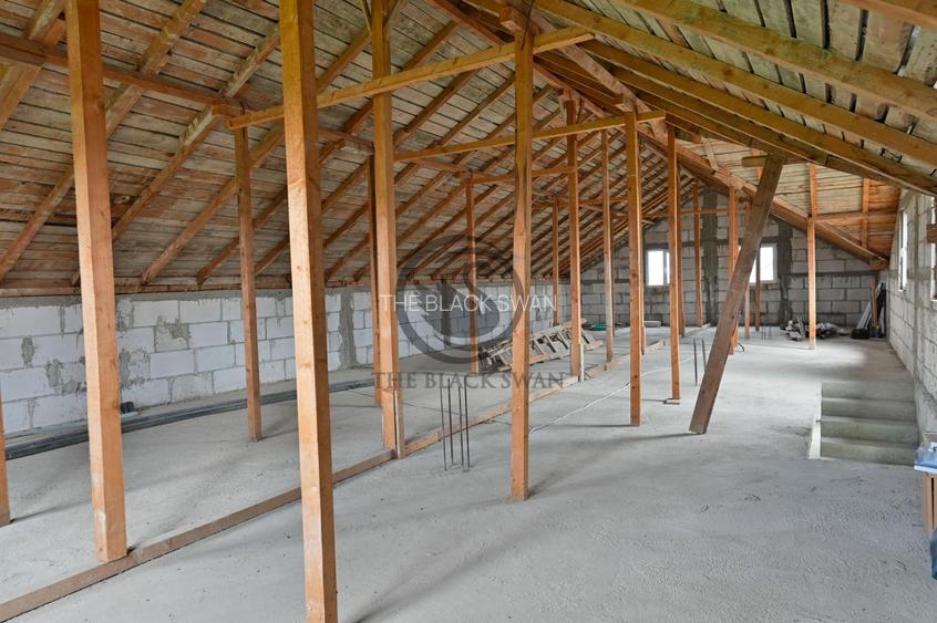 Casa cu 4 camere de vanzare | La Gri | Targsoru Vechi | Comision 0% - 13