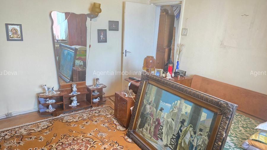 Vand apartament 4 camere decomandat Deva, Mihai Eminescu (Politia Judet)  et 1 - 9