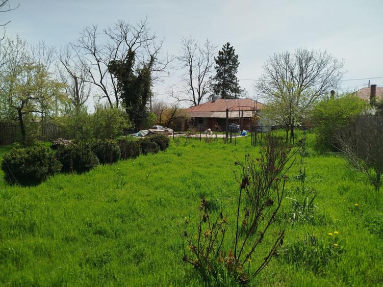 Casa+teren la 50 km de Bucuresti