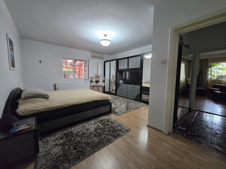 Casă Renovată cu Grădină | 227 mp | 3 Terase | 3 Dormitoare | Milcov