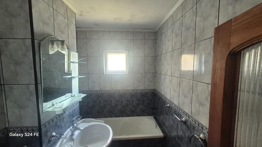 Apartament 3 Camere, Decomandat, Etaj 1, Loc de Parcare | Zona 1 Mai – Galleria