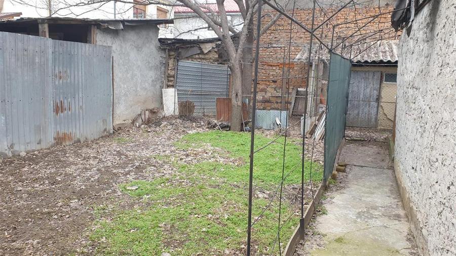 Casa zona Kaufland Dorobanti -6 camere 272 mp